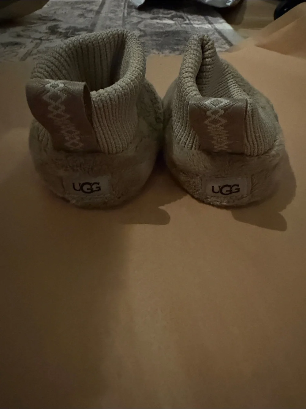 Ugg Nesti baby slippers